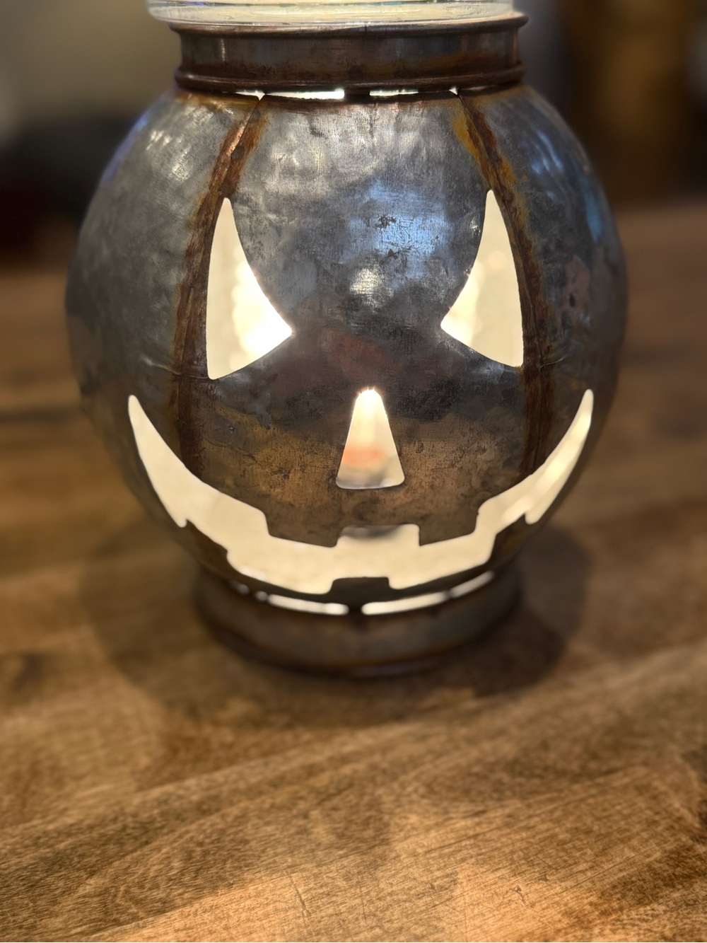 Scentsy Rust Jack-O'-Lantern Lantern Warmer - Picture 2 of 8